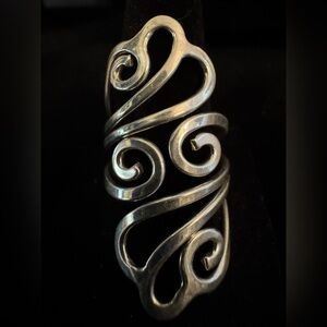 Elegant Taxco sterling Silver Swirl statement Ring